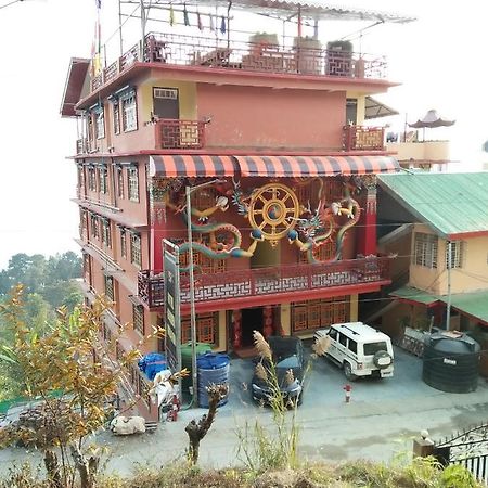 Hotel Golden Dragon Aritar Exterior foto